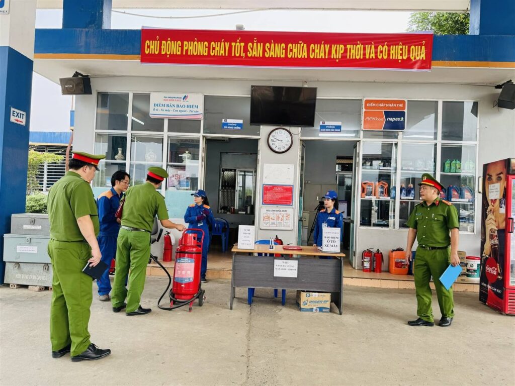Việc rà soát kỹ hồ sơ trước khi nộp là bước quan trọng quyết định kết quả thẩm duyệt PCCC. Việc rà soát kỹ hồ sơ trước khi nộp là bước quan trọng quyết định kết quả thẩm duyệt PCCC.