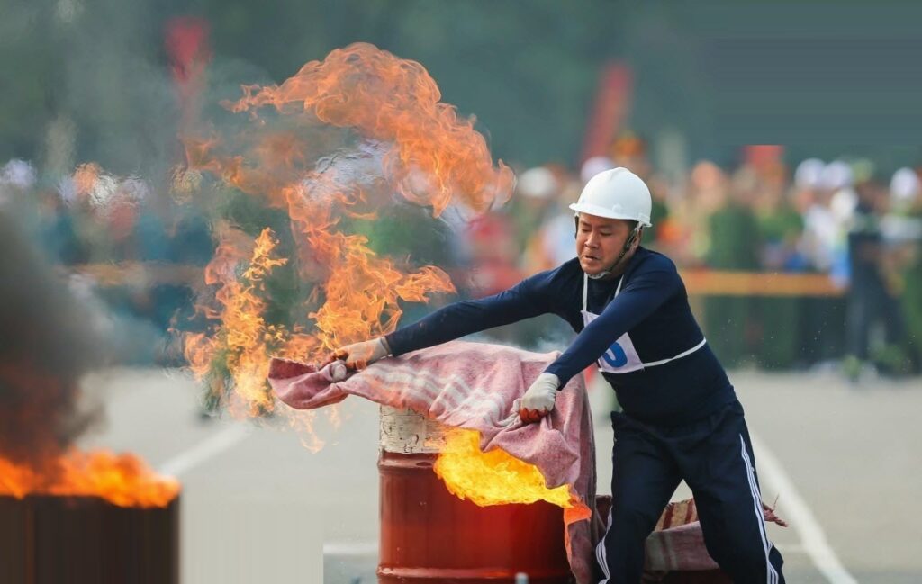 Thiết bị PCCC chất lượng đóng vai trò then chốt trong việc bảo vệ tài sản và con người.